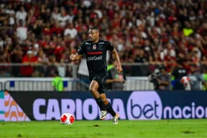 RMP indica escalação do Flamengo contra o Vasco: “Se tivesse que apostar”