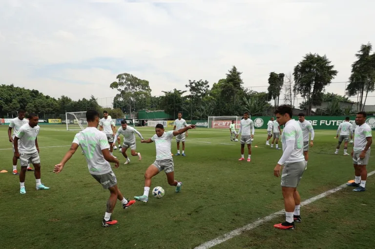 Sormani aponta “fim de ciclo” de jogador no Palmeiras: “Não é amado”