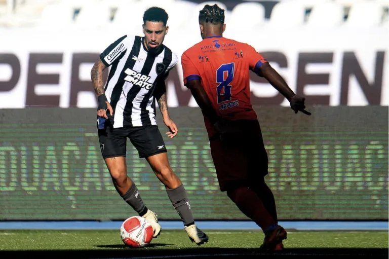 Botafogo dá sinais de recuperação com vitória contra o Audax no Campeonato Carioca