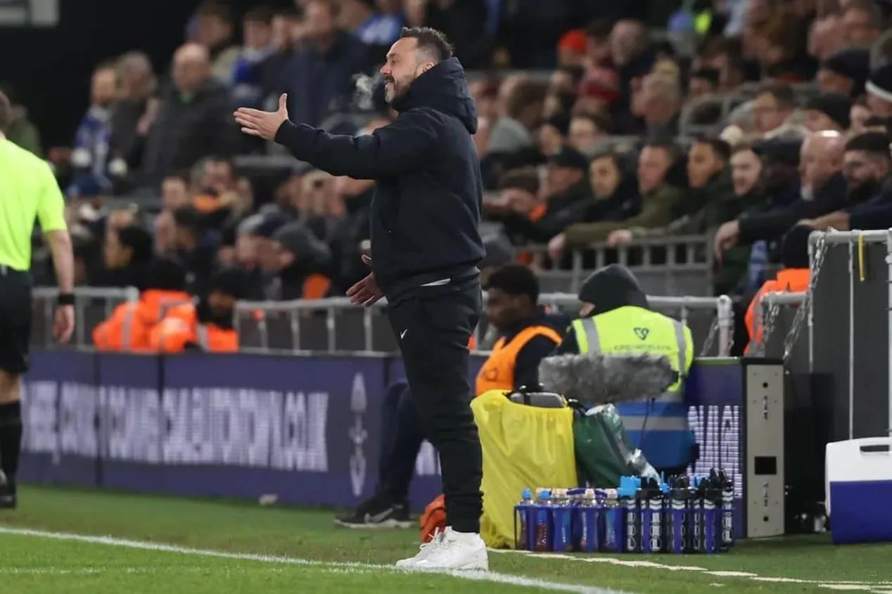 Site espanhol revela técnico que está na “pole position” para assumir lugar de Xavi no Barcelona