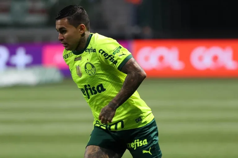 Dudu, do Palmeiras, cai em golpe milionário envolvendo ex-assessor do atleta