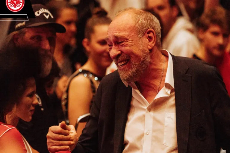 Presidente de time da Bundesliga se aposenta e manda mensagem: “Não há lugar para o antissemitismo”