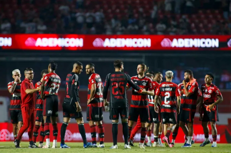 Flamengo recebe da Globo R$ 112 milhões a mais do que o Palmeiras pelo Brasileirão 2023