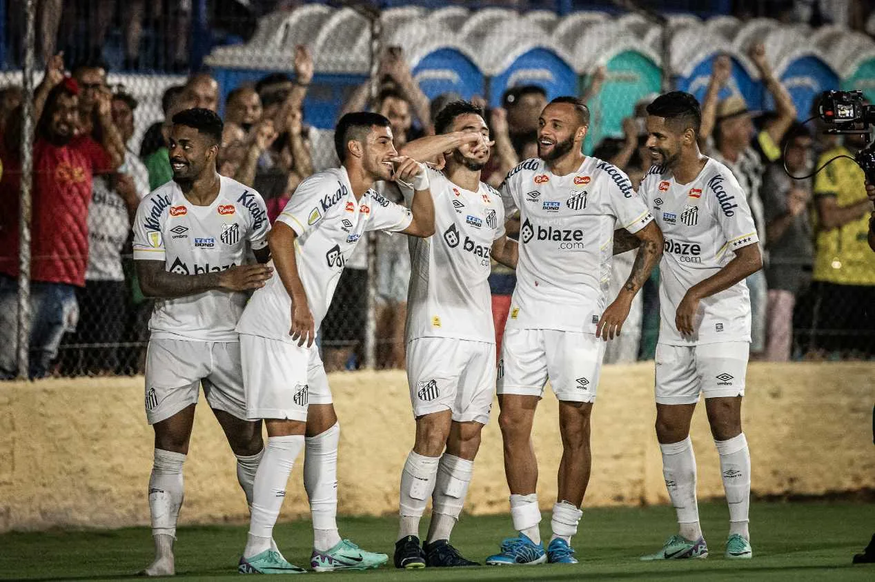 Brasileirão Série B tem 10 times que jogam hoje; veja quais (14/02)