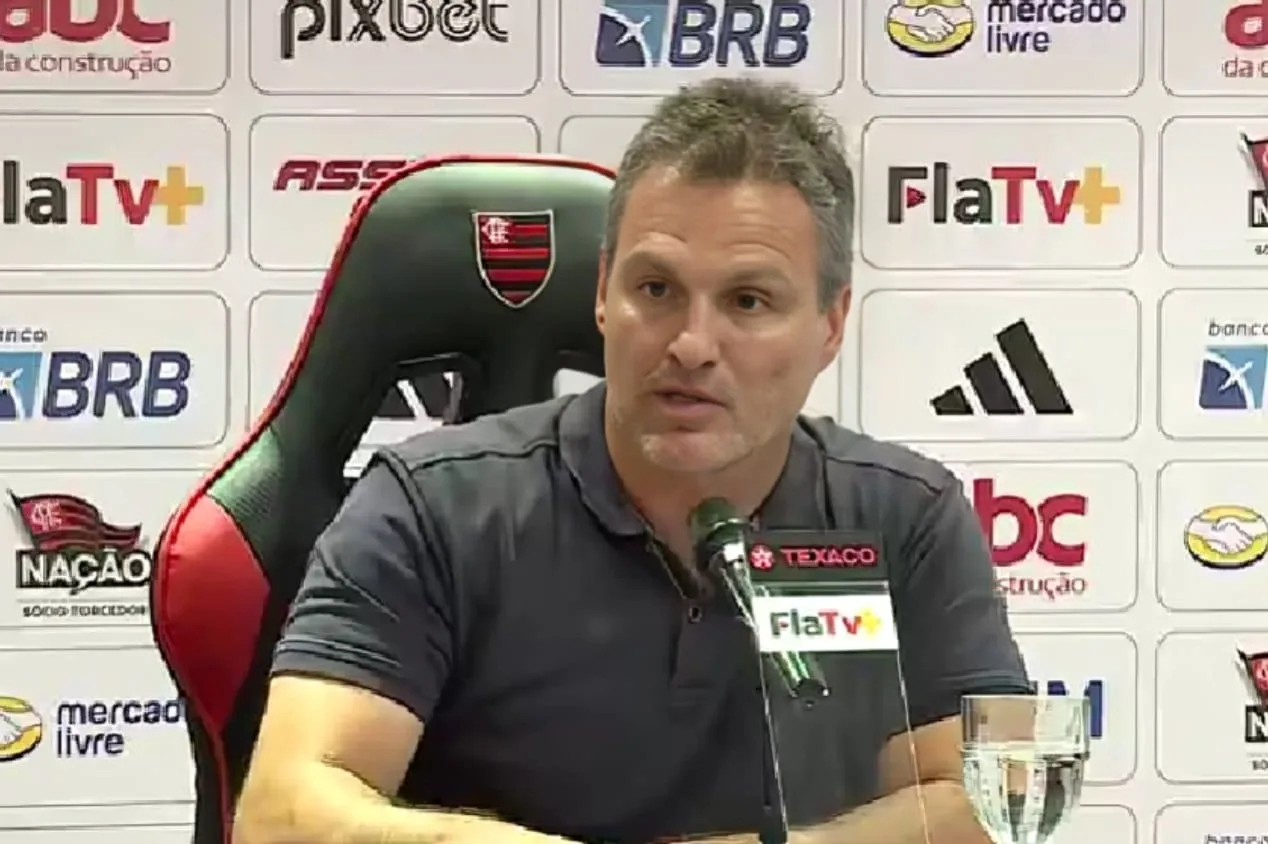 Corinthians negocia com ex-diretor do Flamengo para o lugar de Fabinho Soldado