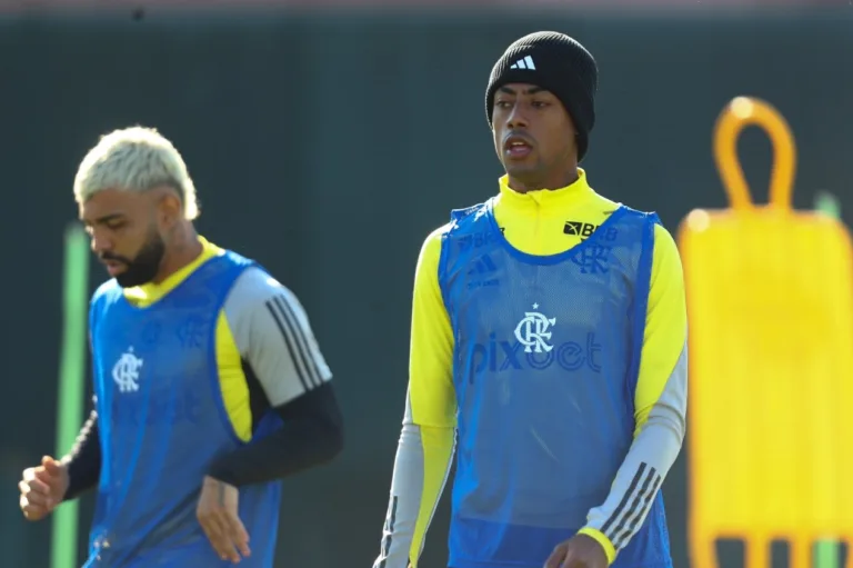 André Rocha destaca postura de Tite com Gabigol e Bruno Henrique no Flamengo