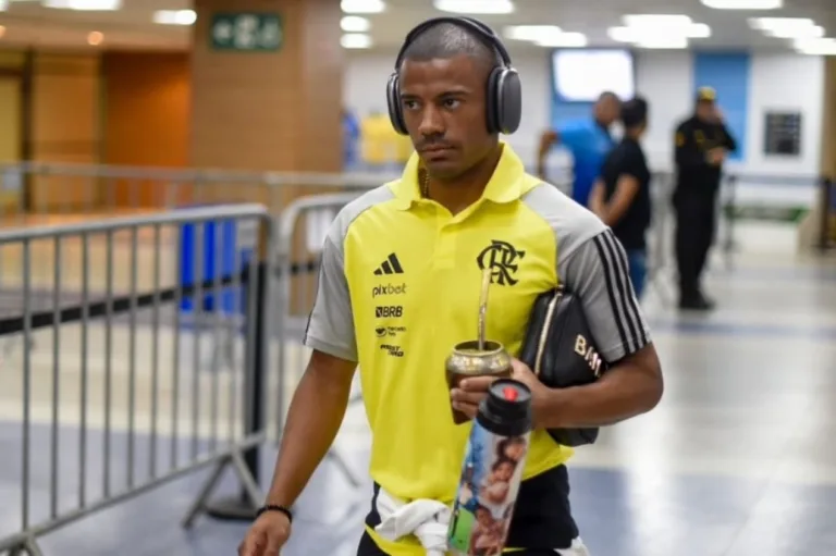 Veja a provável escalação do Flamengo hoje contra o Botafogo