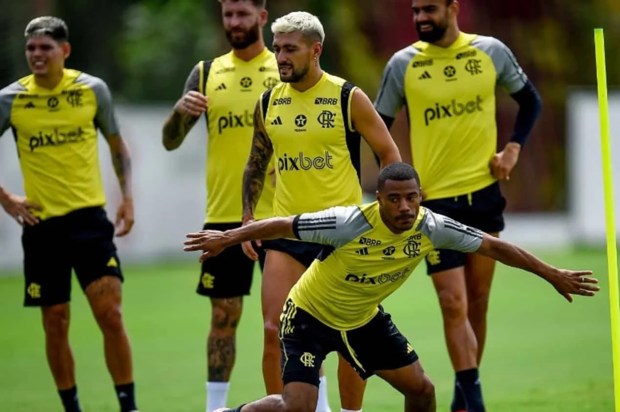 Flamengo muda hoje para o Fla-Flu; veja a provável escalação