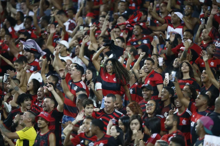 Mauro Cezar crava ‘obrigação’ do Flamengo no Carioca: “Devem tanto”