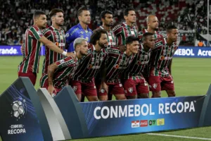 Atuações abaixo da média e falta de intensidade ligam o alerta no Fluminense
