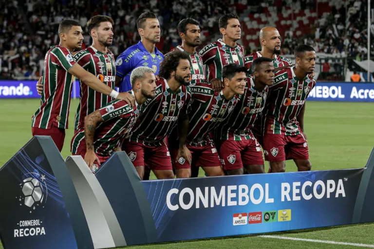 Atuações abaixo da média e falta de intensidade ligam o alerta no Fluminense