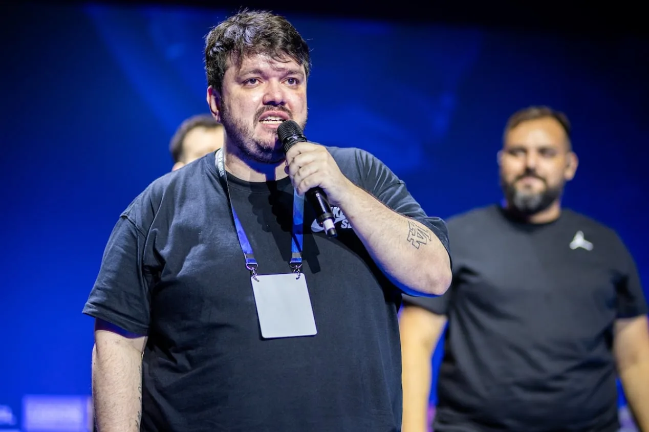 Gaules é homenageado com prêmio da cidade de São Paulo