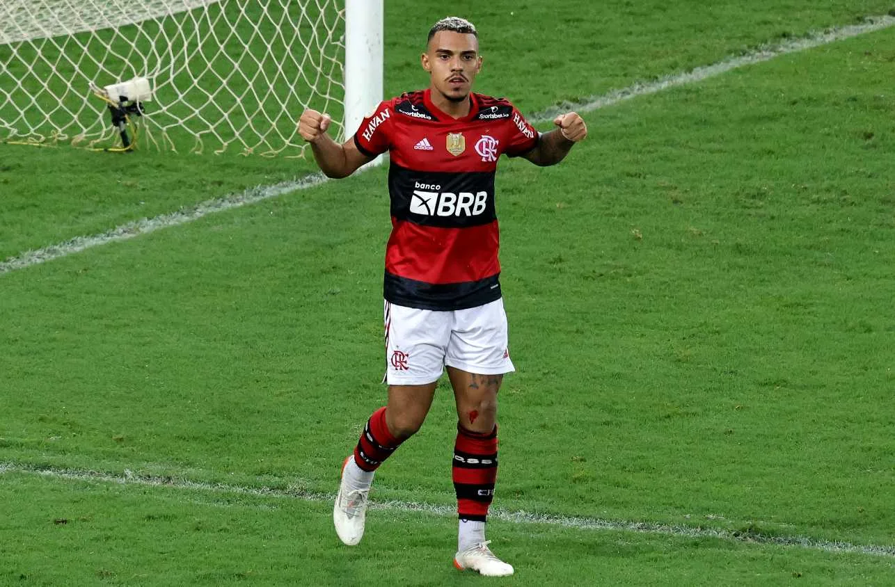 Venê Casagrande revela “fiador” do Corinthians em compra de Matheuzinho junto ao Flamengo