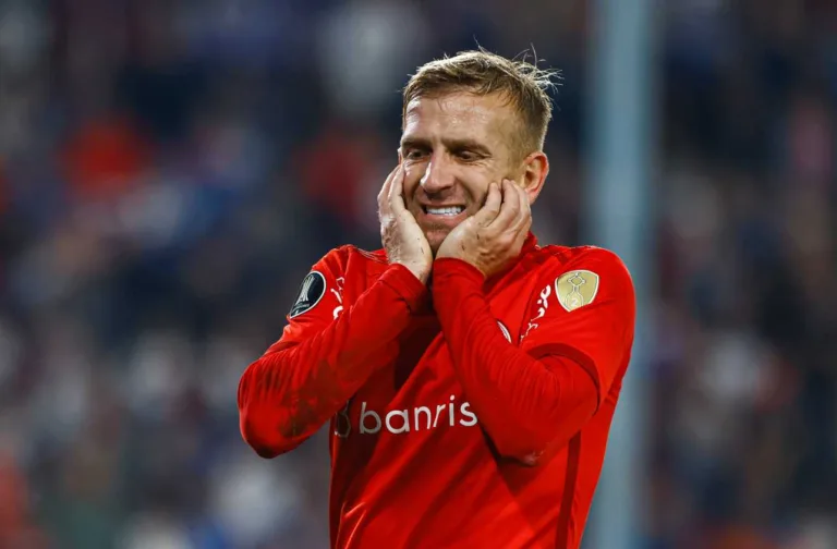 Corinthians dá chapéu no Vasco e acerta com Pedro Henrique, diz Venê Casagrande