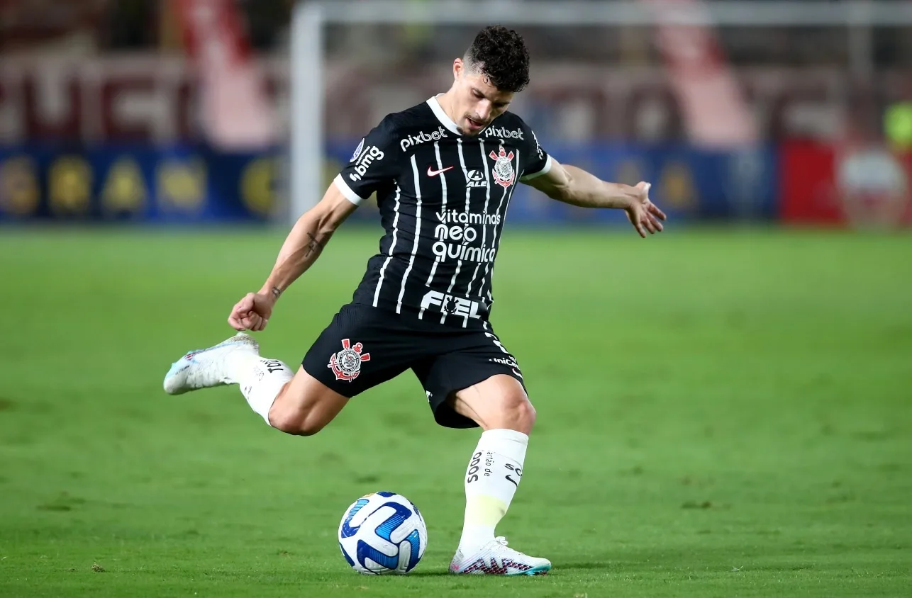 Corinthians encaminha saída de lateral para time do Brasileirão Série B