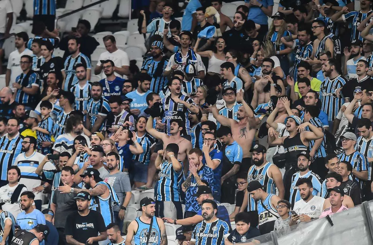 São Luiz surpreende e amplia vantagem sobre o Grêmio; assista