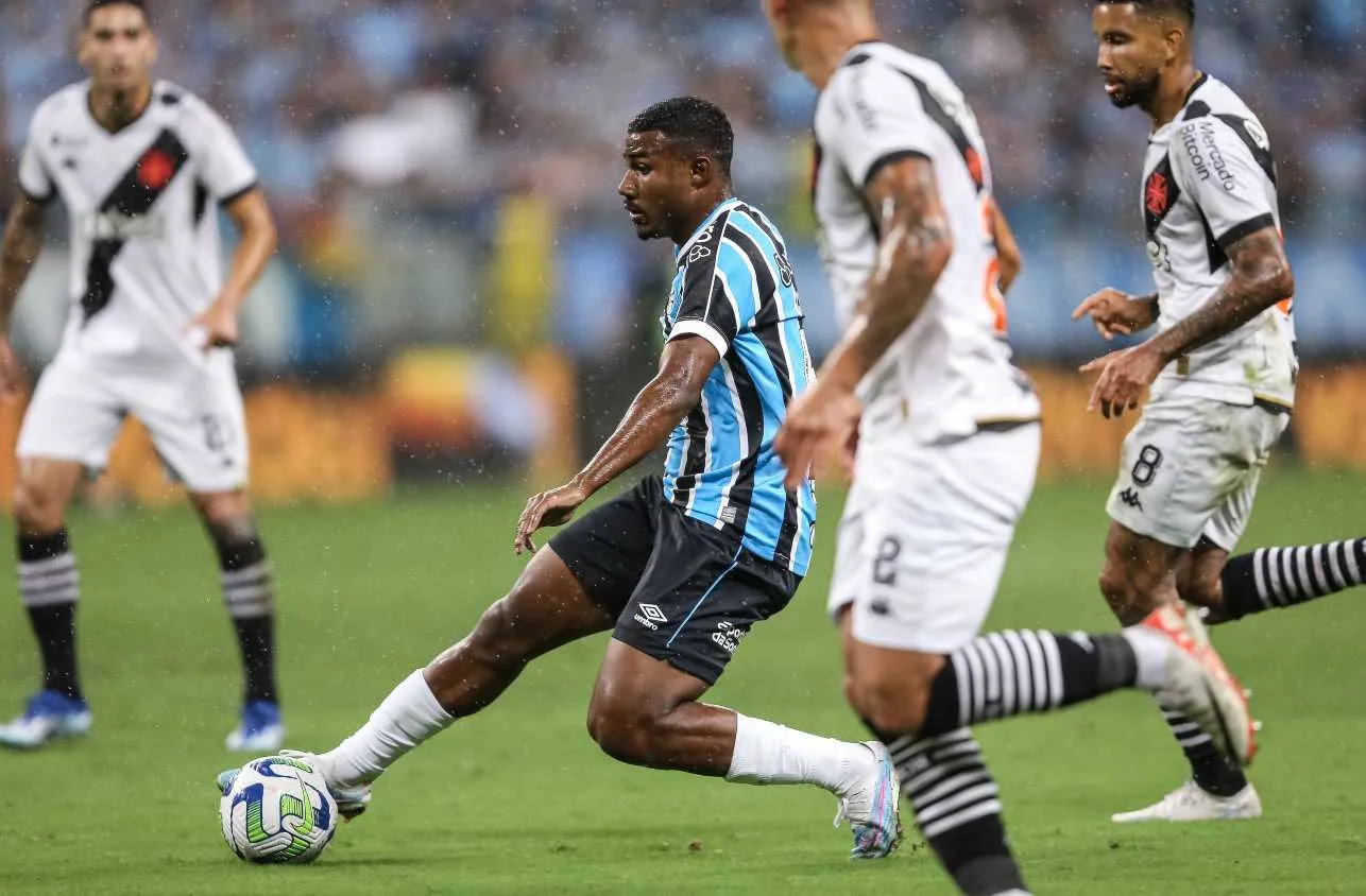 Após retorno, Cuiabano tem nova lesão e volta a desfalcar o Grêmio