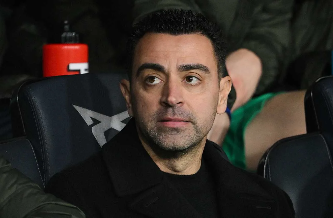Xavi dá declaração polêmica em coletiva do Barcelona: “Campeonato adulterado”