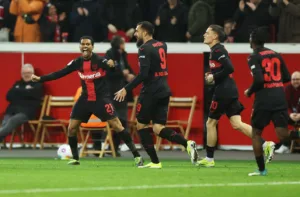 Bayer Leverkusen supera o Stuttgart na Copa da Alemanha