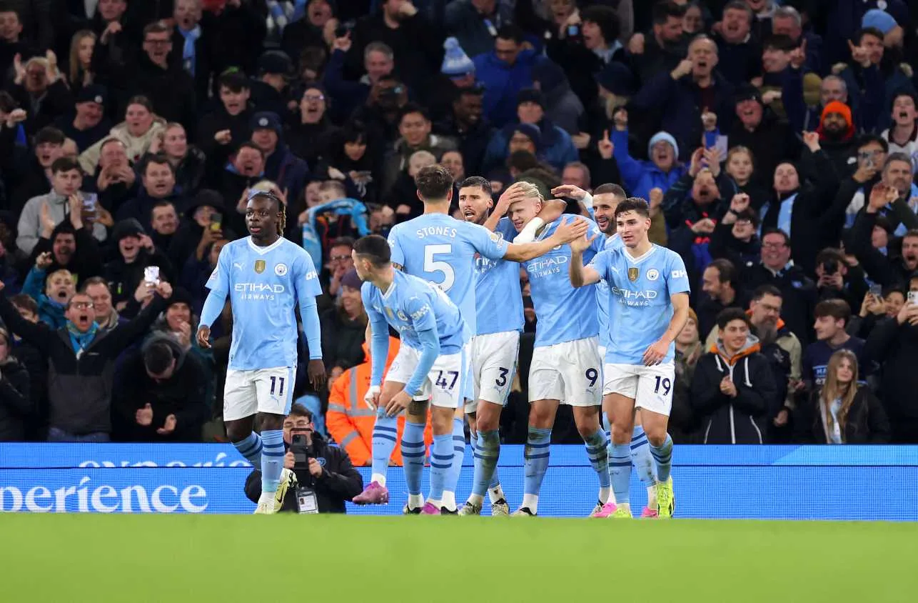 Manchester City consegue furar a defesa do Brentford e garante vitória na Premier League
