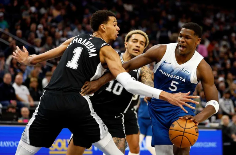 Timberwolves derrotam os Spurs e seguem na liderança da Conferência Oeste da NBA