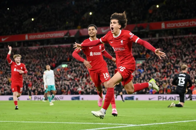 Liverpool supera o Southampton e avança às quartas da Copa da Inglaterra