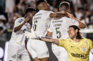 Santos abre o placar e enterra o Corinthians no Paulistão; veja o gol