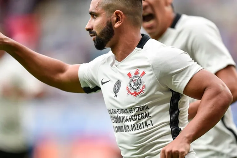 Rival do Corinthians, Cianorte conta com dois ex-jogadores alvinegros