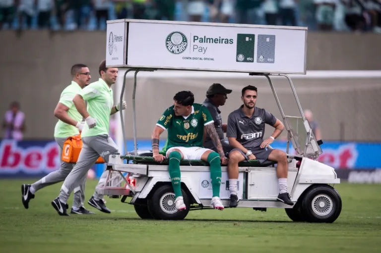 Sem Gustavo Gómez, veja as opções de Abel Ferreira no Palmeiras