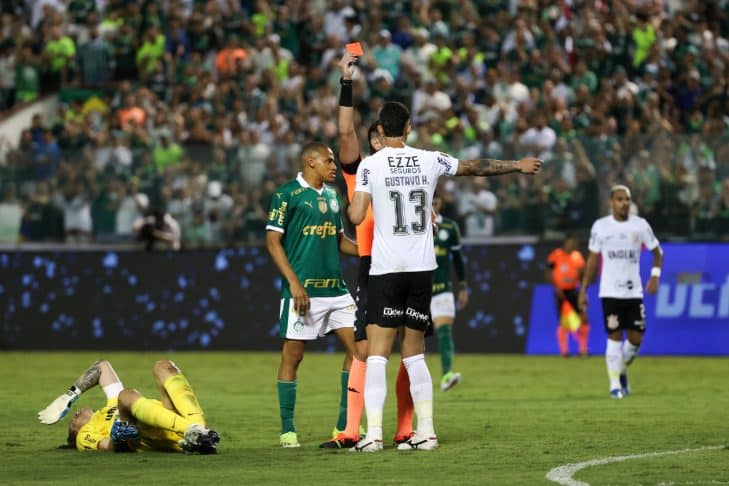 Gustavo Henrique revela que ficou desesperado ao ser goleiro em Palmeiras x Corinthians Gustavo Henrique revela que ficou desesperado ao ser goleiro em Palmeiras x Corinthians