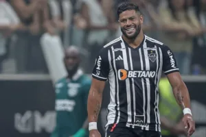 Amaral monta top-4 e não inclui Atlético-MG entre melhores clubes do Brasil