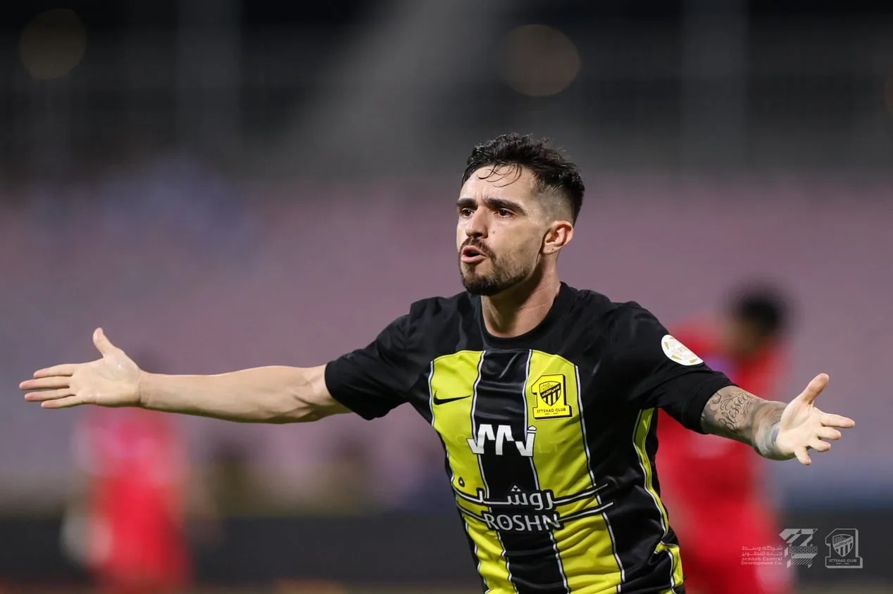 Corinthians será o primeiro clube brasileiro de Igor Coronado