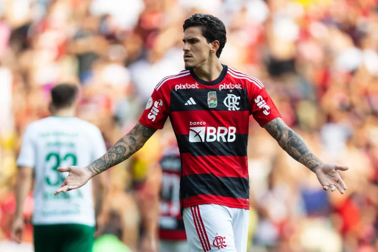 Chelsea quer contratar Pedro, do Flamengo, segundo mídia europeia