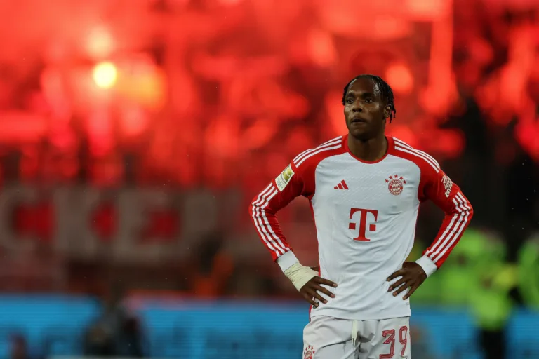 Bayern de Munique: jovem talento Mathys Tel interessa PSG, Man United e Arsenal