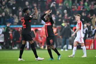 Tapsoba e Frimpong do Bayer Leverkusen