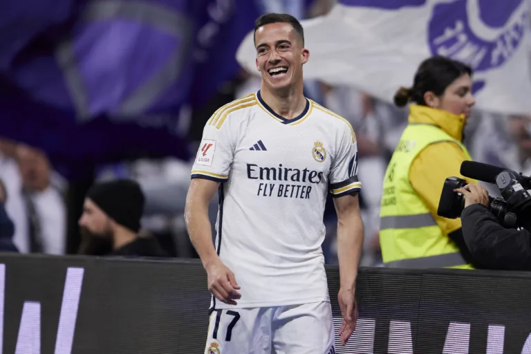 Real Madrid busca reforço na lateral e deixa incerto o futuro de Lucas Vázquez 