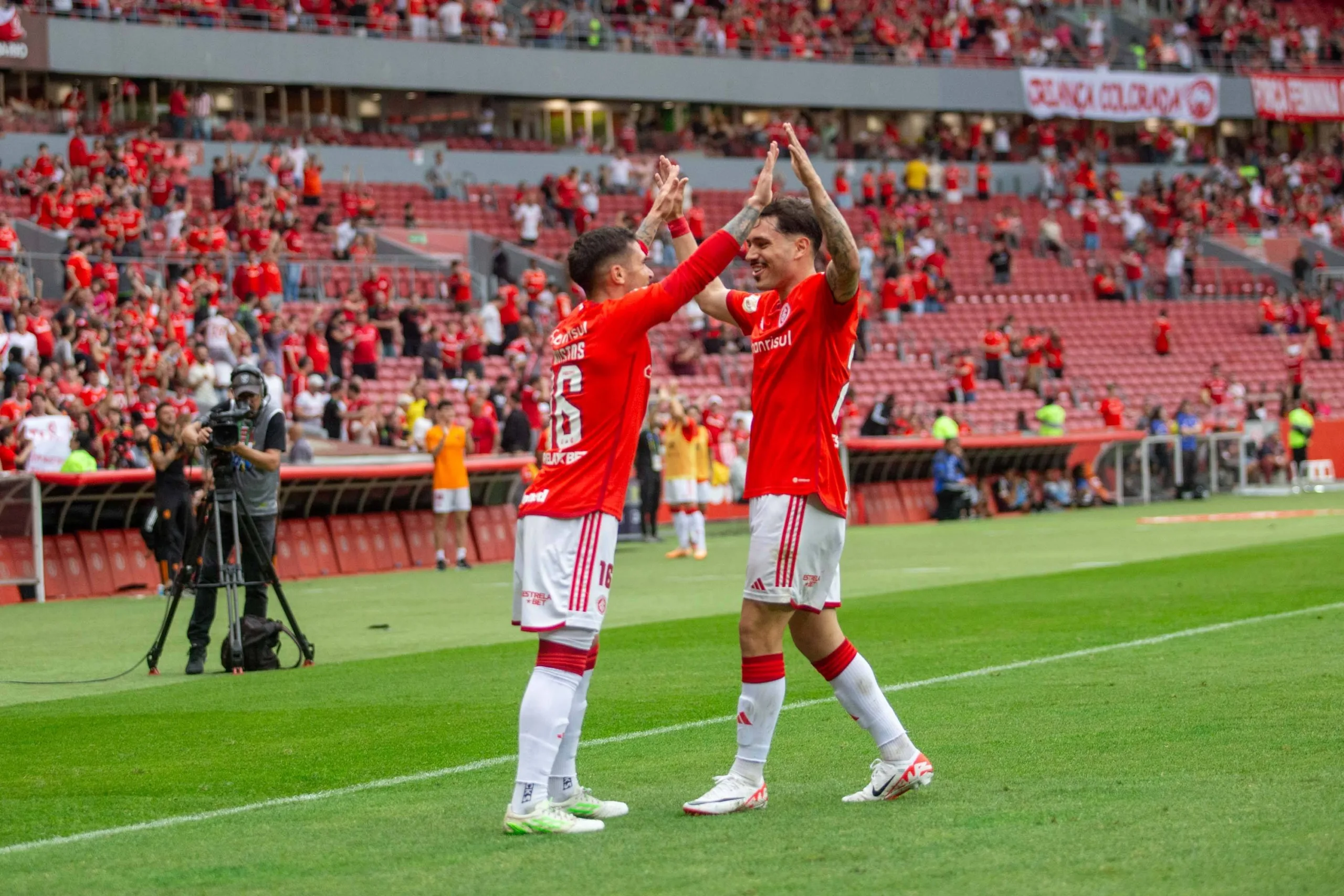 Internacional x Grêmio – Campeonato Gaúcho: palpites, escalação e onde assistir – 25/02/2024