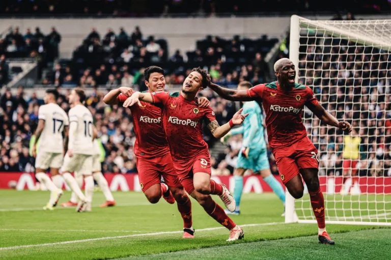 Arsenal e Liverpool goleiam, ex-Flamengo decide e mais: confira como foi a rodada desde sábado da Premier League