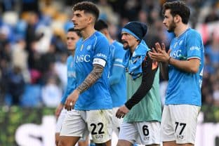 Jogadores do Napoli após partida contra o Genoa. (Créditos: Francesco Pecoraro/Getty Images)