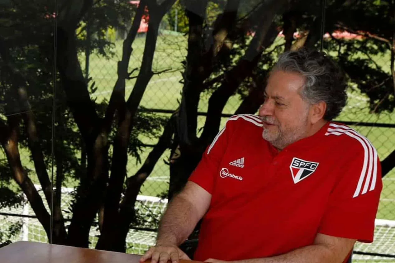 Barolo desabafa contra presidente do SPFC: “Me veta”