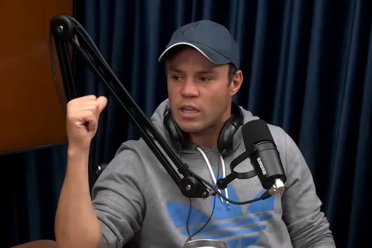 Ex-Palmeiras, Kleber Gladiador critica comentaristas atuais: “Passando do limite”