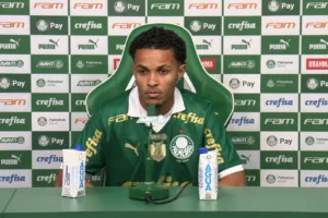Lázaro valoriza chegada ao Palmeiras: “Não tem como recusar”