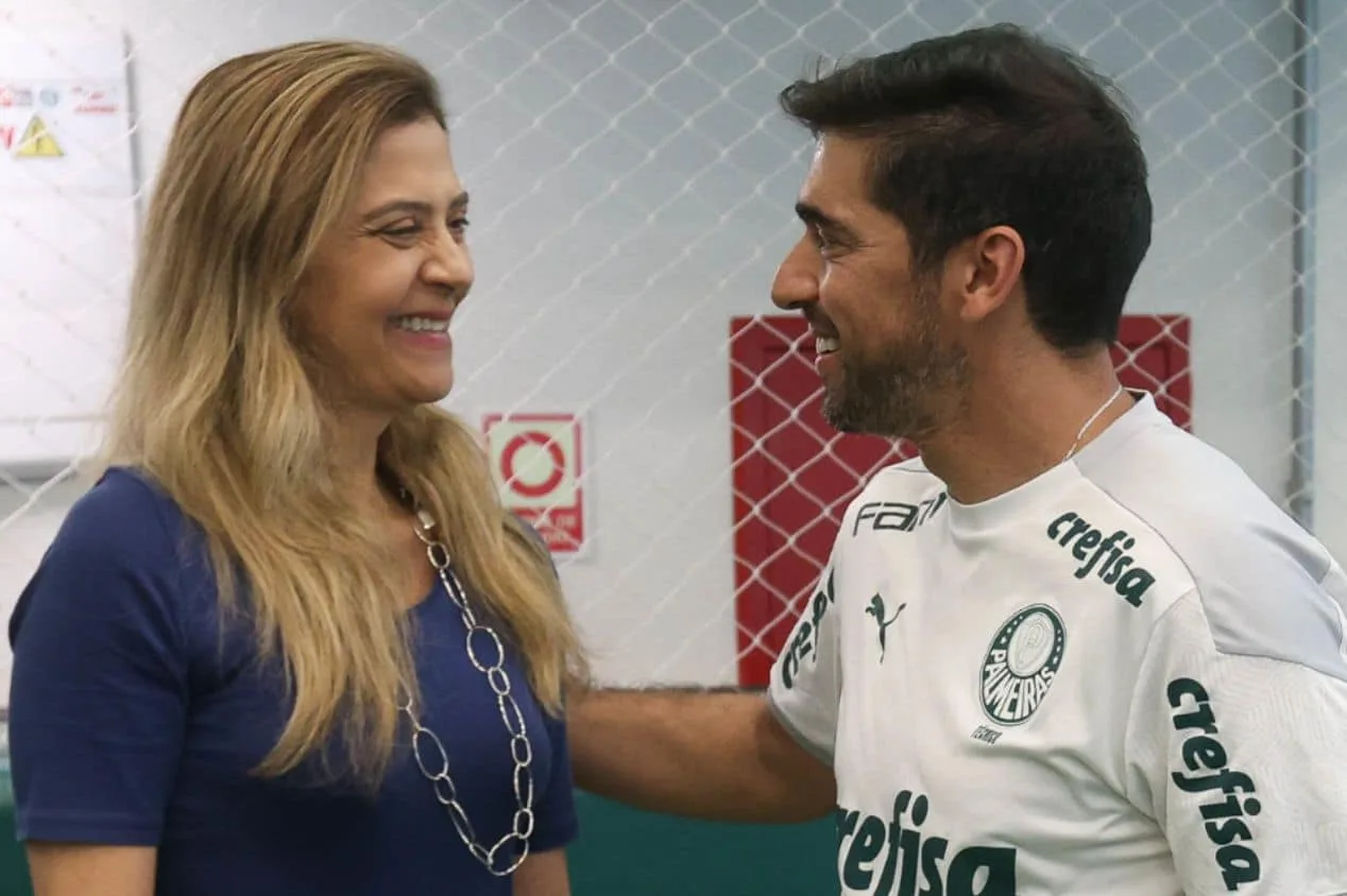Paulo Massini abre o jogo sobre a busca do Palmeiras por reforços