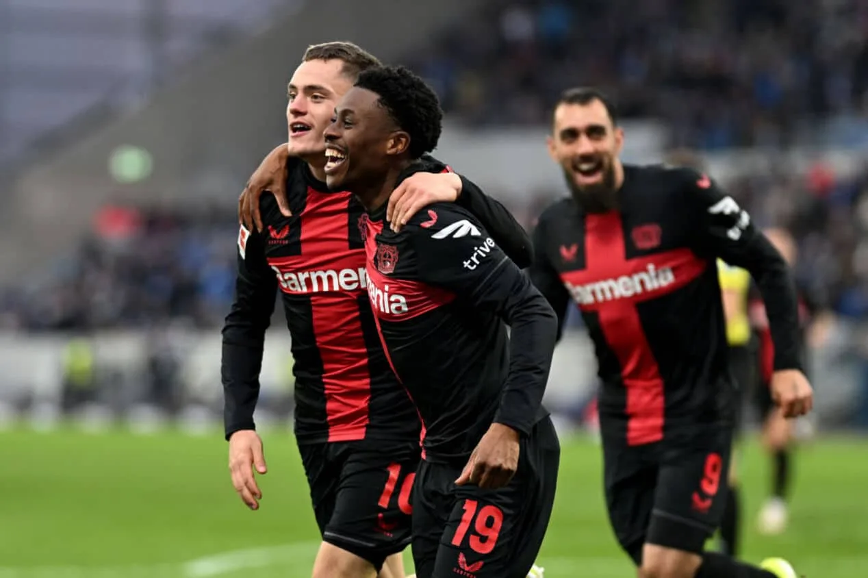 Bayer Leverkusen vence Darmstadt e segue líder da Bundesliga 