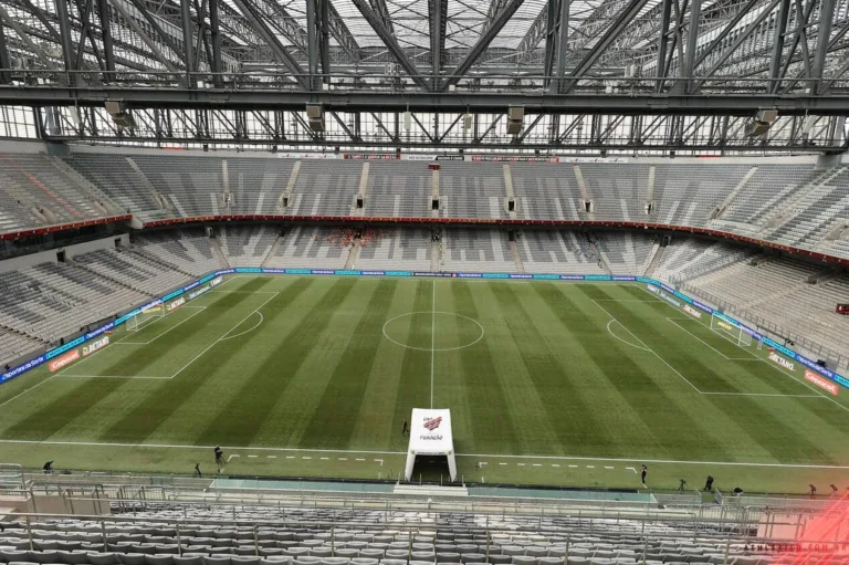Athletico-PR estuda mudança do nome da Ligga Arena; entenda o caso