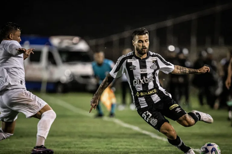 Lucas Lima é o 18º jogador rebaixado ao Brasileirão Série B a deixar o Santos
