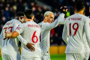 Manchester United tem cinco desfalques contra o Wolves; veja lista