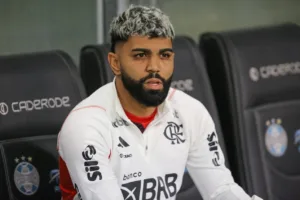 Mauro Cezar dispara sobre renovação de Gabigol no Flamengo: “Cresce oposição”