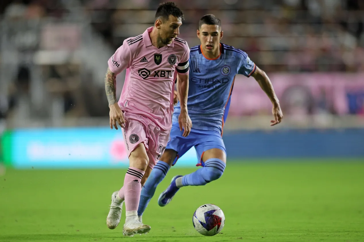 Jogador do Inter Miami fala sobre convivência com Messi e exalta: “Tímido e o melhor de todos os tempos”