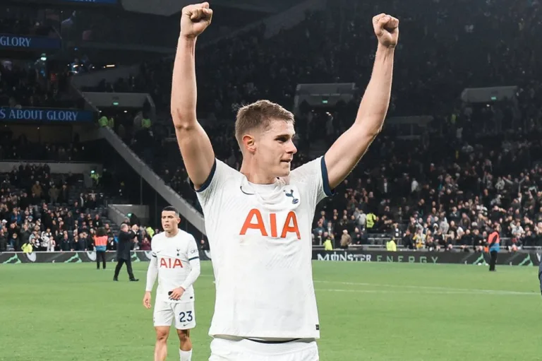 Com zagueiro do Tottenham no topo, veja os jogadores mais rápidos da Premier League